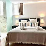 Feelathome Conde Apartments